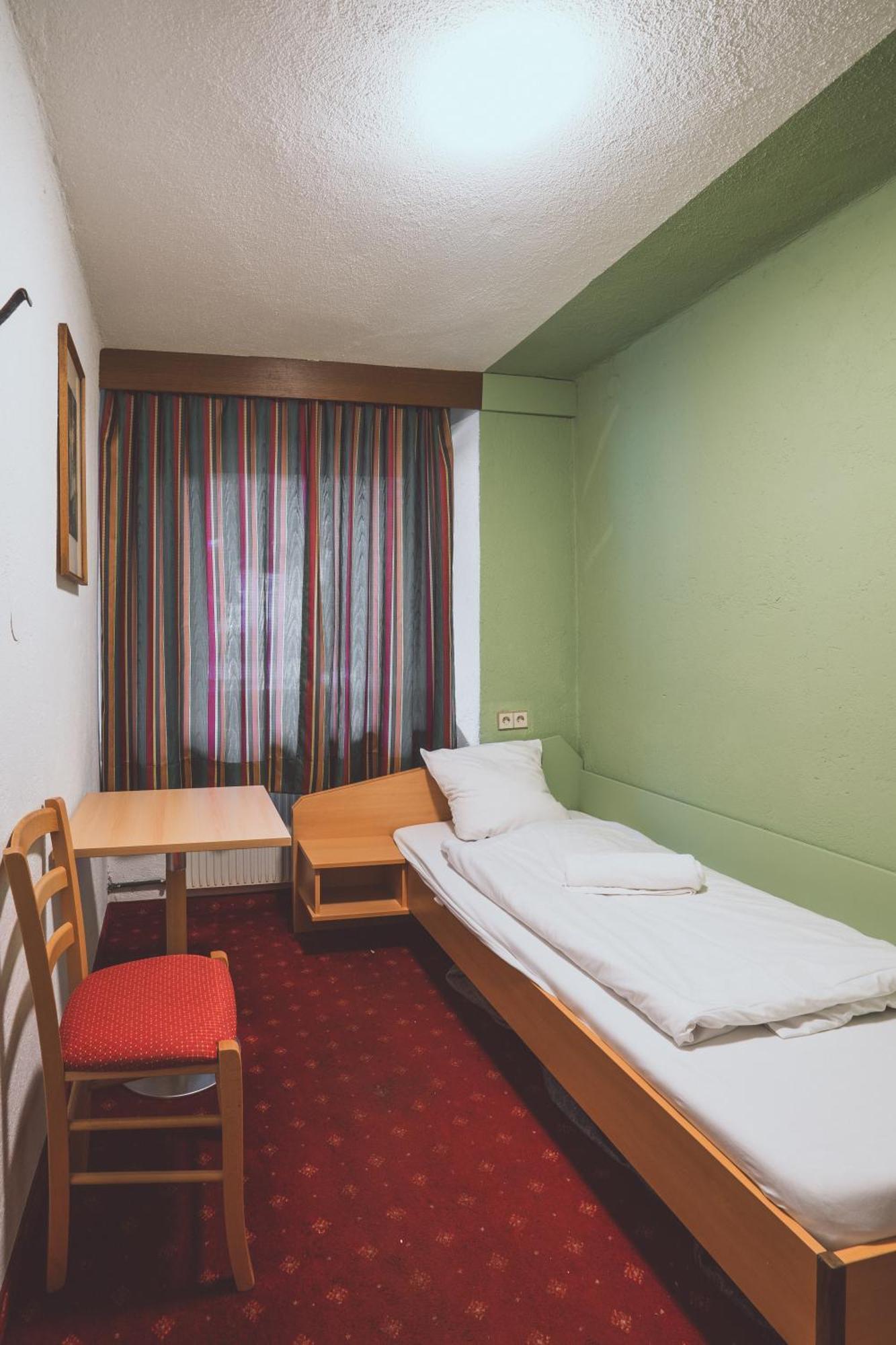 Philipop-Up Hostel Scharnitz Buitenkant foto